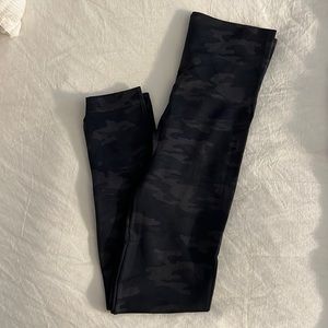 Gently Used SPANX High Waist Camo Leggings. Ankle length